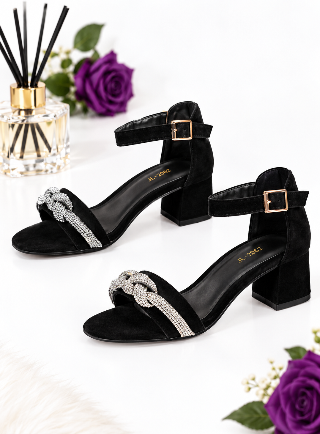 Block-heeled suede sandals - black (38)